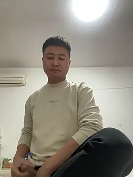 Snapshot of Jyf-8 chatting on December 19, 11:28 am Jyf-8 online show from December 19, 11:28 am