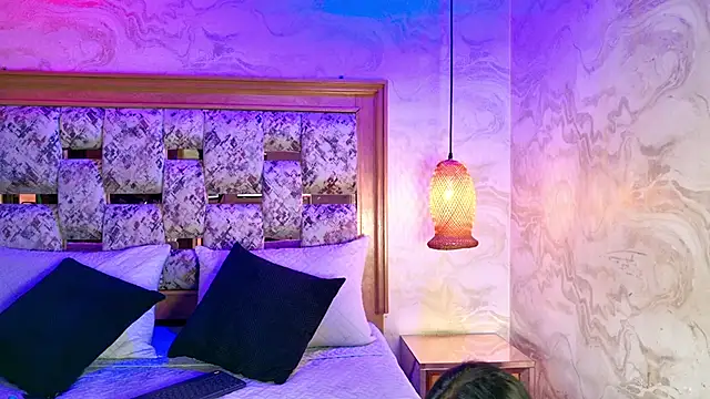 Snapshot of emily_dempsey chatting on March 11, 7:31 pm emily dempsey online show from March 11, 7:31 pm