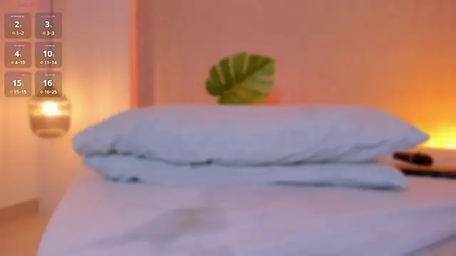 Snapshot of miah_luv chatting on April 16, 9:39 pm miah luv online show from April 16, 9:39 pm
