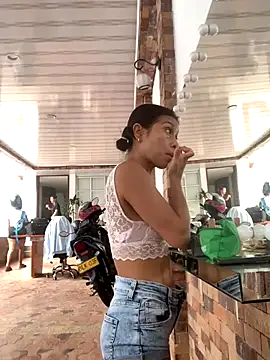 Snapshot of AnitaDuque chatting on December 2, 1:17 pm AnitaDuque online show from December 2, 1:17 pm