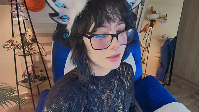 AryRousse online show from March 25, 2:39 am