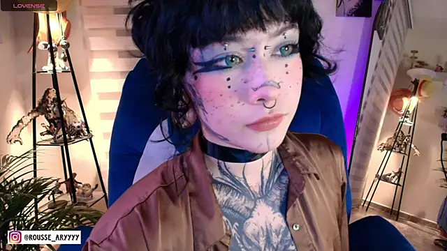 AryRousse online show from June 10, 4:01 am