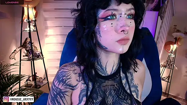 AryRousse online show from June 12, 4:44 am