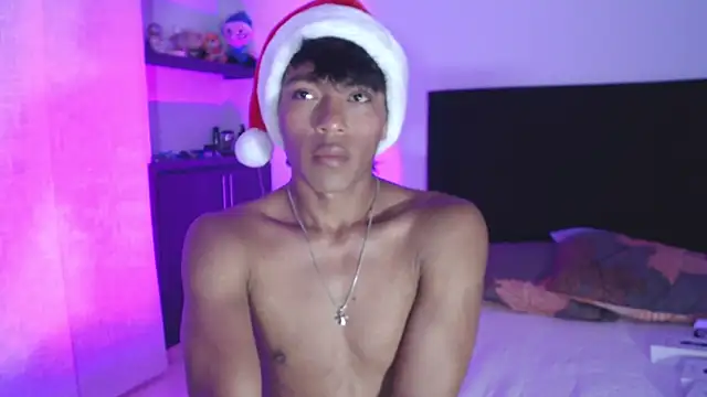 santinaughty online show from December 1, 4:28 am