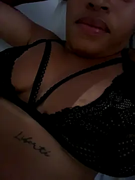 leticiasexy online show from December 13, 8:47 pm