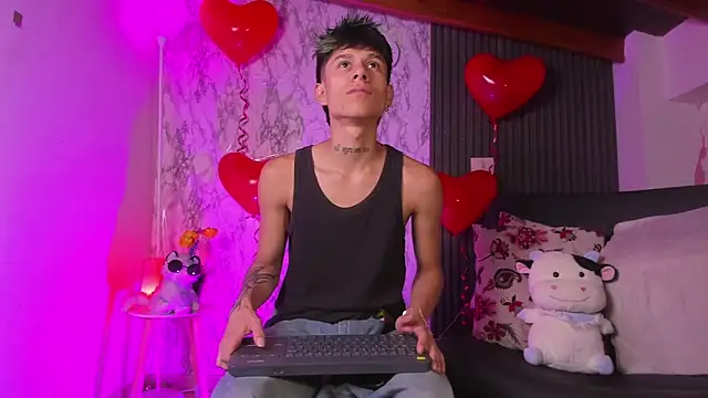 Jake beach  online show from February 13, 1:56 am