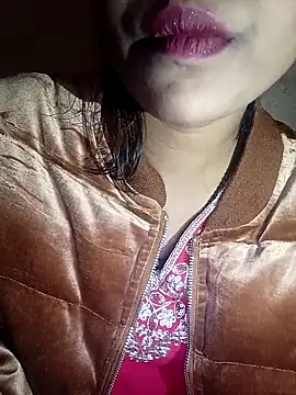 Snapshot of Rukmadi_hot chatting on January 6, 3:54 am Rukmadi hot online show from January 6, 3:54 am