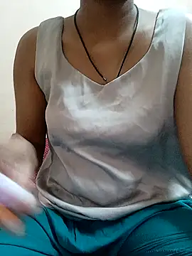 Snapshot of Rukmadi_hot chatting on May 8, 4:29 am Rukmadi hot online show from May 8, 4:29 am
