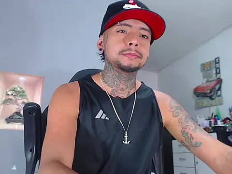 BASTIAN NICOLAS  online show from April 27, 7:23 pm