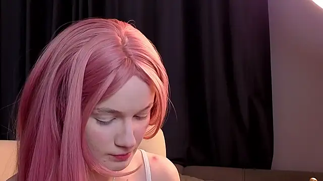 Kitty smalltits online show from January 13, 4:29 am