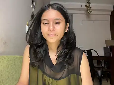 Piyyuu online show from May 22, 7:30 pm