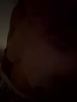 Snapshot of ResponsibleAir2 chatting on January 14, 11:38 am ResponsibleAir2 online show from January 14, 11:38 am