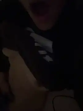 Snapshot of ResponsibleAir2 chatting on January 15, 9:25 am ResponsibleAir2 online show from January 15, 9:25 am