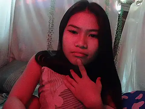 Snapshot of Allysonxx05 chatting on December 2, 1:22 am Allysonxx05 online show from December 2, 1:22 am