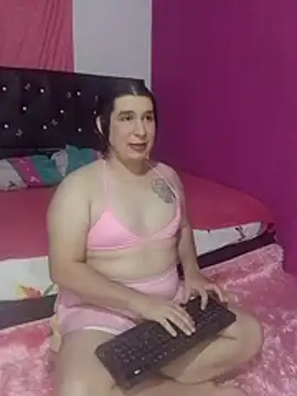 sissy-lover online show from March 25, 3:45 am