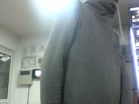 Snapshot of jonyboob chatting on January 11, 2:27 am jonyboob online show from January 11, 2:27 am