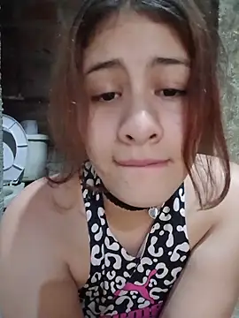 Snapshot of dakota021 chatting on March 10, 3:00 am dakota021 online show from March 10, 3:00 am