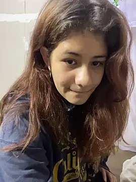 Snapshot of dakota021 chatting on March 28, 11:15 pm dakota021 online show from March 28, 11:15 pm