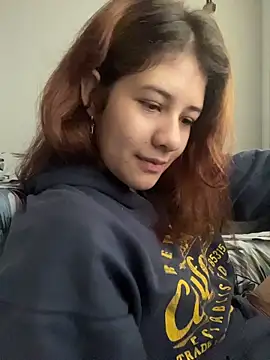 Snapshot of dakota021 chatting on March 29, 5:24 pm dakota021 online show from March 29, 5:24 pm