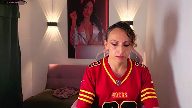 Ivonne ferrer   online show from January 9, 1:41 am