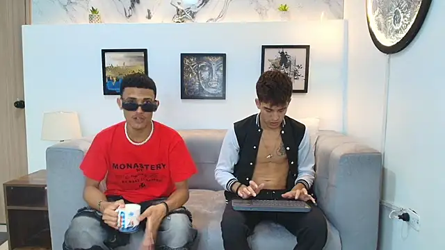 Snapshot of BIG_COCKS chatting on December 15, 7:12 am BIG COCKS online show from December 15, 7:12 am