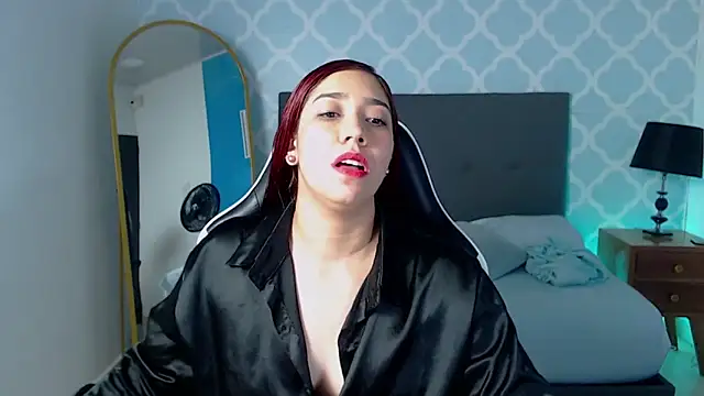 lia violetta online show from December 16, 7:19 pm