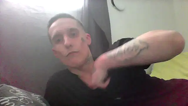 Snapshot of lottatoxicshyt chatting on February 8, 7:28 pm lottatoxicshyt online show from February 8, 7:28 pm