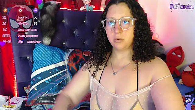 nahomymonx online show from February 10, 11:36 am