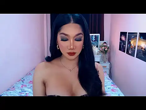 UrScreenGoddess online show from February 6, 12:26 am