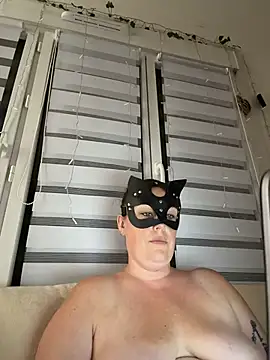 bellavelours online show from August 5, 8:39 am