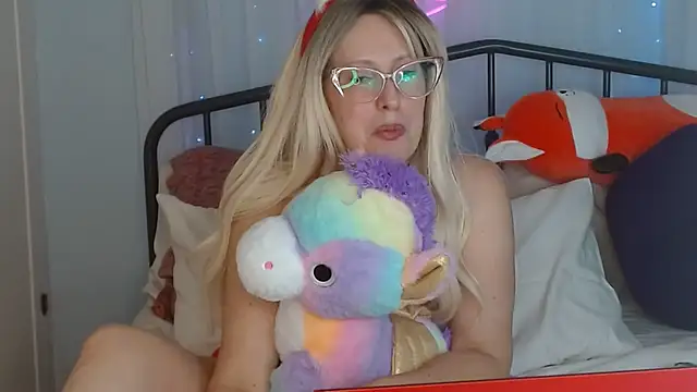 Katina-LoveJoy online show from December 19, 12:50 am