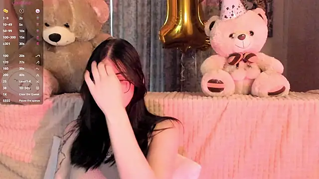 Snapshot of boobsfireee chatting on January 16, 6:06 am boobsfireee online show from January 16, 6:06 am