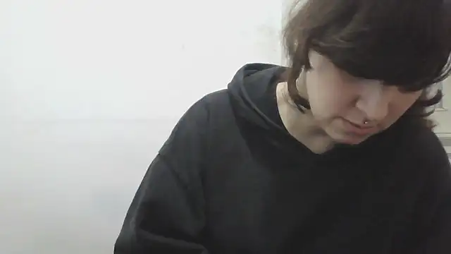 Snapshot of Darkytah chatting on January 15, 3:27 pm Darkytah online show from January 15, 3:27 pm