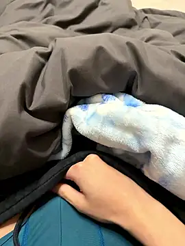 huto 0513 online show from December 4, 7:06 am