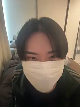 huto 0513 online show from March 10, 3:11 am