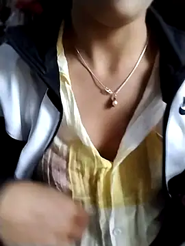 Snapshot of iam-eli chatting on December 5, 1:03 am iam-eli online show from December 5, 1:03 am