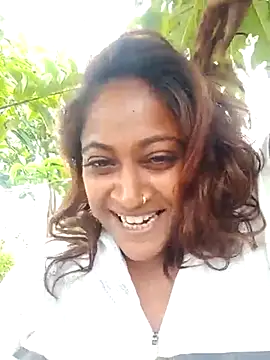Snapshot of dusky_diva_d chatting on June 25, 10:20 am dusky diva d online show from June 25, 10:20 am