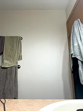 Snapshot of 1966biker chatting on December 20, 5:42 pm 1966biker online show from December 20, 5:42 pm