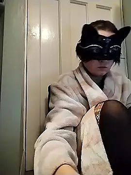 Amy01112 online show from January 11, 5:18 pm