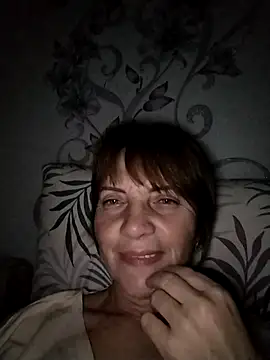 Snapshot of MichelleLove48 chatting on December 1, 8:03 pm MichelleLove48 online show from December 1, 8:03 pm