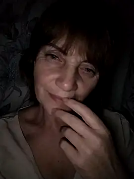 Snapshot of MichelleLove48 chatting on December 14, 7:51 pm MichelleLove48 online show from December 14, 7:51 pm