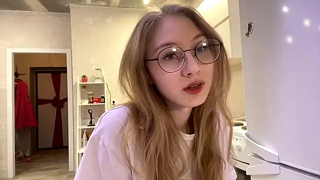 MargyDejong online show from December 14, 5:51 pm