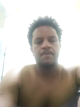 pretolindo2025 online show from December 1, 10:26 pm