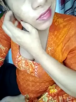 Sepali5577 online show from May 22, 12:40 am