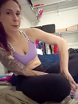 poleslut69 online show from May 10, 12:49 am