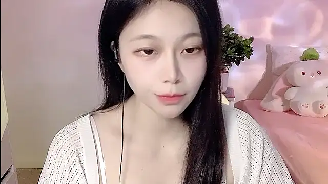 Snapshot of youyou-66 chatting on January 14, 9:04 am youyou-66 online show from January 14, 9:04 am