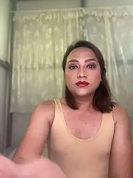 Snapshot of alexassecretxx chatting on June 11, 11:47 pm alexassecretxx online show from June 11, 11:47 pm