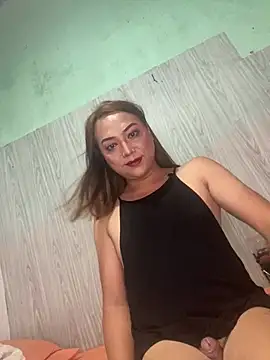 Snapshot of alexassecretxx chatting on July 19, 8:45 pm alexassecretxx online show from July 19, 8:45 pm