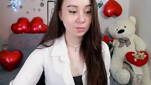AlinaEleven online show from May 3, 10:49 pm
