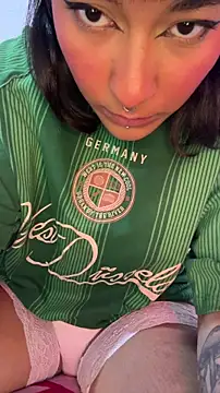 FAIRY  HOTT online show from December 14, 6:01 pm